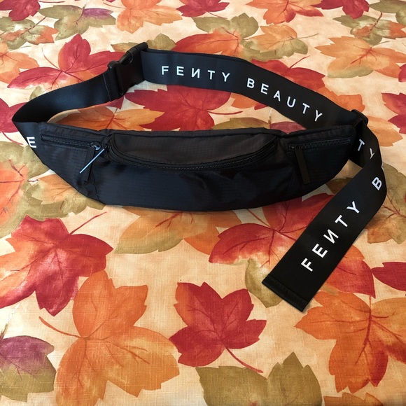fenty fanny pack
